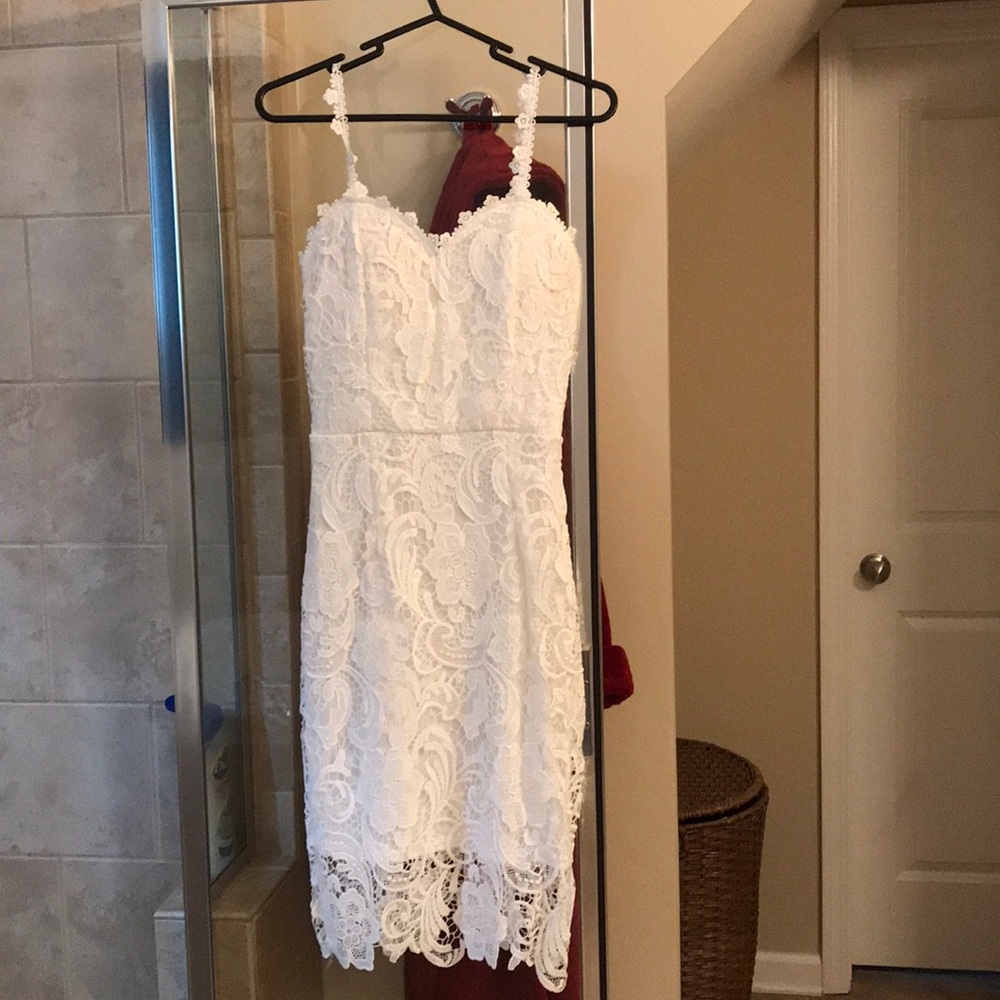 White fitted dress